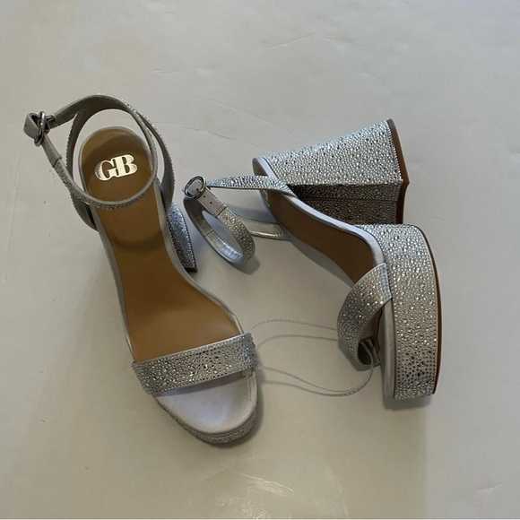 Women’s Silver Rhinestone Platform Dress Sandals - Picture 3 of 7